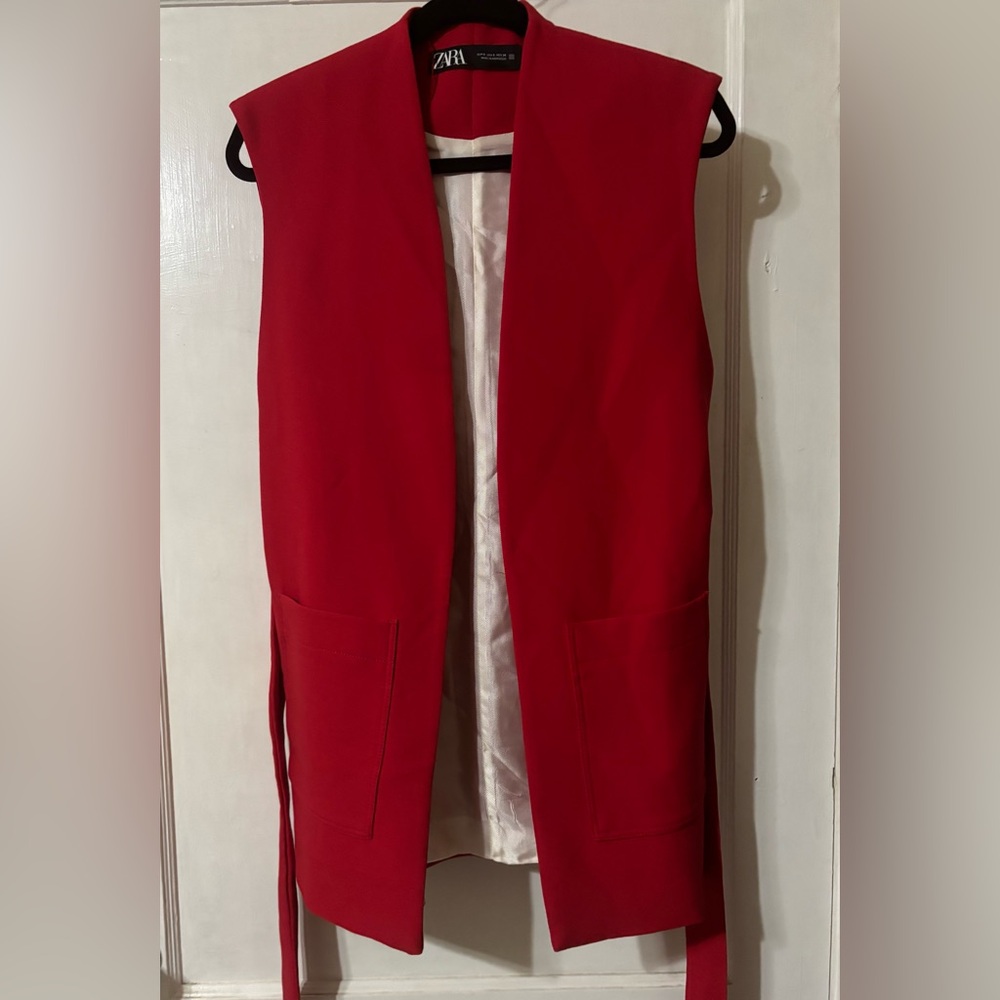 Zara Vibrant Red Open Front Vest - Picture 3 of 11